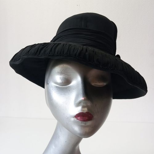 Chapeau de Crmonie Kango vintage , fait main Black Woolf - Label Emmaus - Modalova