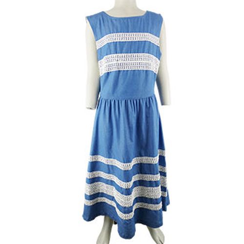 Robe avec broderie blancs sans manches- - 34 - mint & berry - Modalova