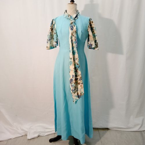 Robe cousue  la main taille 36 - Label Emmaus - Modalova