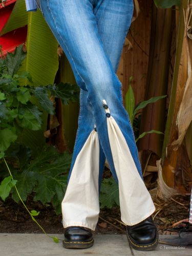 Pantalon de Créatrice - Collection Upcyclée CartouCirc - Label Emmaus - Modalova