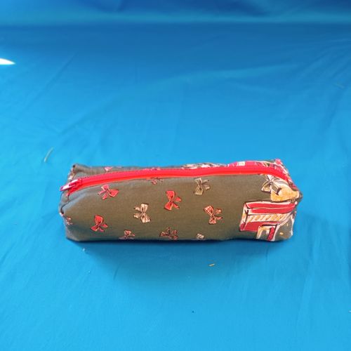 Trousse de Noël - Label Emmaus - Modalova
