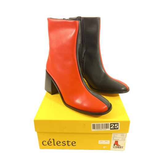 PAIRE DE BOTTINES MUTICOLORE P:40 MARQUE - studio celeste - Modalova