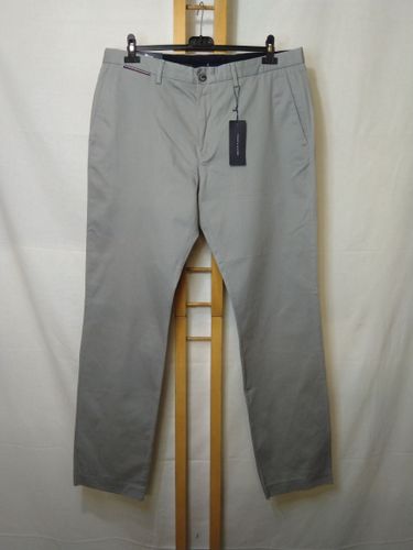 HO195 - Chino coupe droite - Taille 48 - tommy hilfiger - Modalova