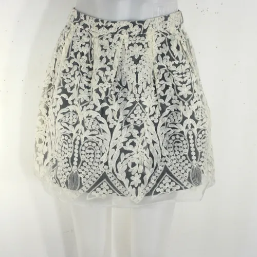 Jupe Ecru Brod NAF NAF Taille 34 - naf naf - Modalova