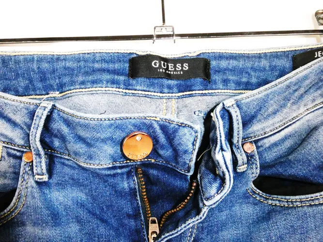 GUESS Jean Jegging ultra skinny low - Taille 36 - Label Emmaus - Modalova