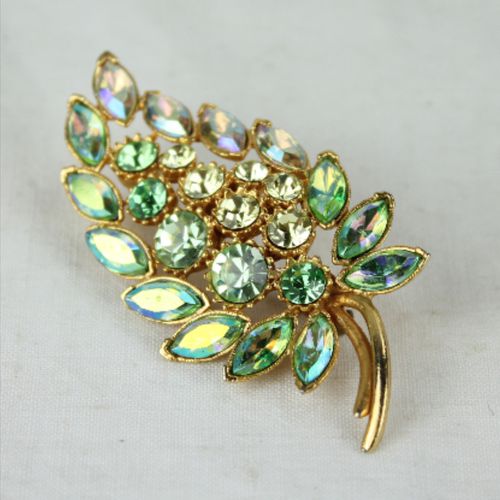 Broche vintage, mtal dor et strass - Label Emmaus - Modalova