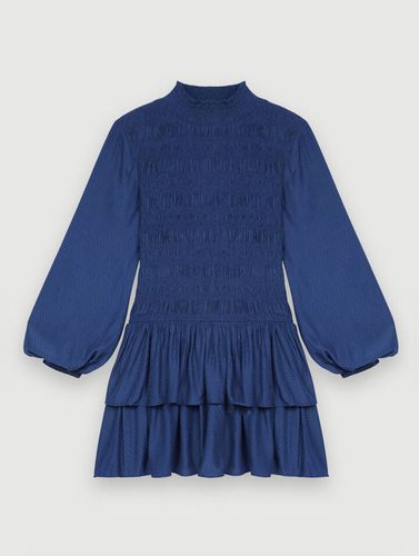 Robe Smockée En Satin Fluide À Volants - Bleu - Maje - Modalova