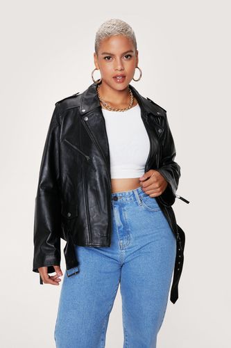 Grande Taille - Veste De Motard Ample En Cuir Véritable À Ceinture - 32 - Nasty Gal - Modalova