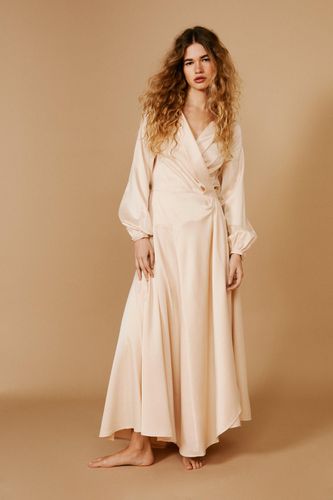 Dressing Gown Mi-Longue Satinée Cache-Coeur À Dos Bénitier - - 32 - Nasty Gal - Modalova