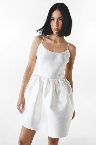 Mini Dressing Gown Patineuse Satinée En Twill - - 34 - Nasty Gal - Modalova