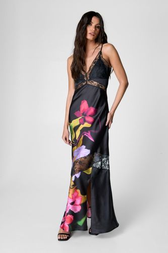 Satin Floral Lace Insert Maxi Dress - 32 - Nasty Gal - Modalova