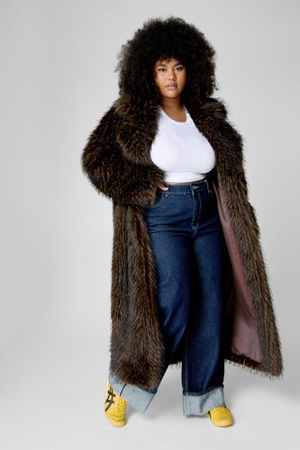 Plus Premium Plush Tipped Faux Fur Coat - 50 - Nasty Gal - Modalova