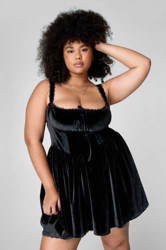 Plus Velvet Lace Trim Corset Skater Dress - 46 - Nasty Gal - Modalova