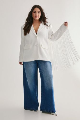 Plus Premium Pearl Trim Fringe Blazer - 50 - Nasty Gal - Modalova