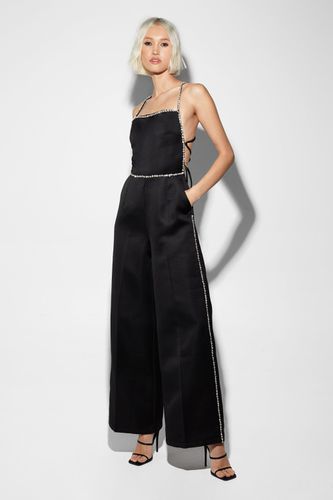 Premium Satin Diamante Trim Strap Back Jumpsuit - 34 - Nasty Gal - Modalova