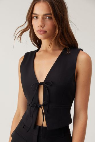 Petite Tailored Tie Front Waistcoat - 32 - Nasty Gal - Modalova