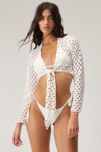Eyelet Textured Triangle Bikini Shirt 3Pc Bikini Set - - 42 - Nasty Gal - Modalova
