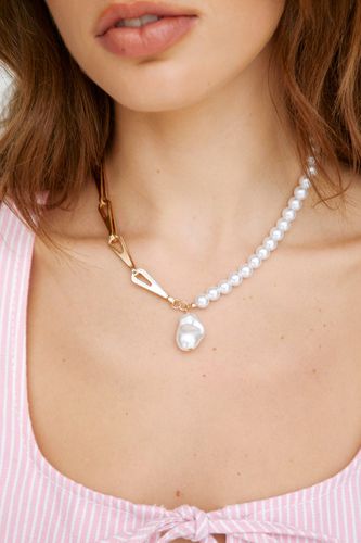 Pearl & Chain Necklace - - One Size - Nasty Gal - Modalova