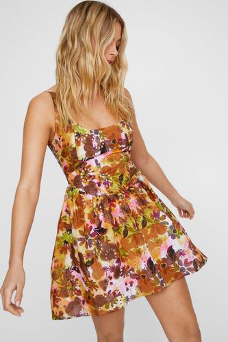 Grunge Printed Broderie Lace Up Back Skater Dress - 32 - Nasty Gal - Modalova