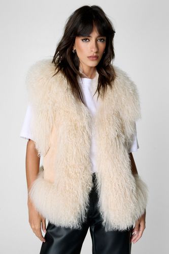 Premium Real Suede Mongolian Shearling Gilet - 32 - Nasty Gal - Modalova