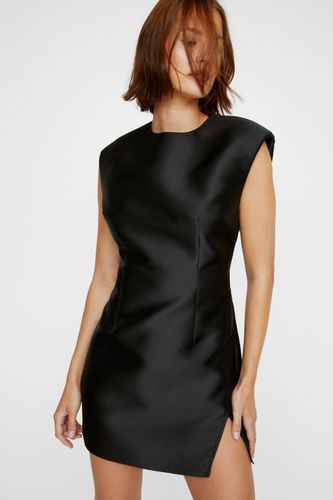 Structured Satin Shoulder Pad Side Split Dress - 34 - Nasty Gal - Modalova