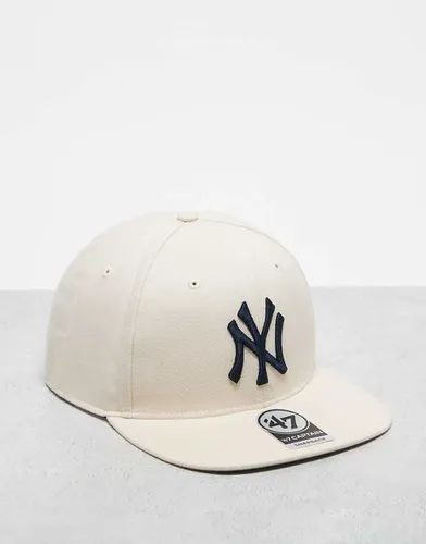 Casquette plate à logo NY Yankees - Crème - 47 Brand - Modalova