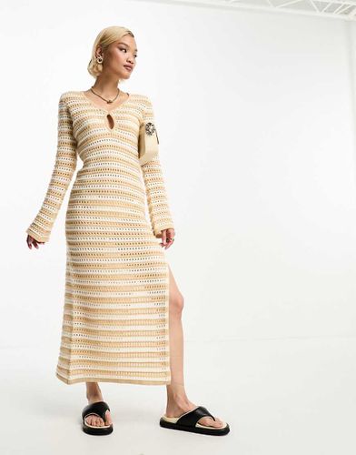 Robe longue fendue sur le côté en maille crochetée rayée - Beige - 4Th & Reckless - Modalova