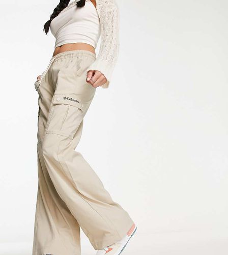 Cleetwood Cove - Pantalon de jogging style cargo oversize - Fossile ancien - Exclusivité ASOS - Columbia - Modalova