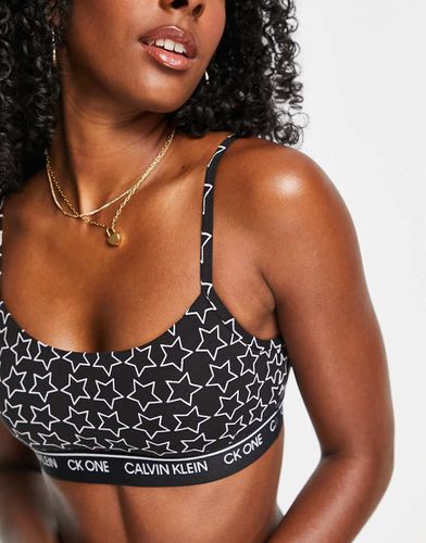 CK One - Brassière en coton non doublé à imprimé étoiles - Calvin Klein - Modalova