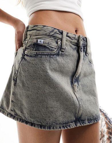Mini-jupe ultra courte - Délavage moyen - Calvin Klein Jeans - Modalova
