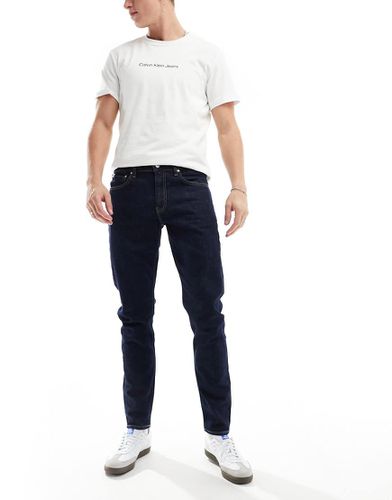 Jean slim fuselé - Denim foncé - Calvin Klein Jeans - Modalova