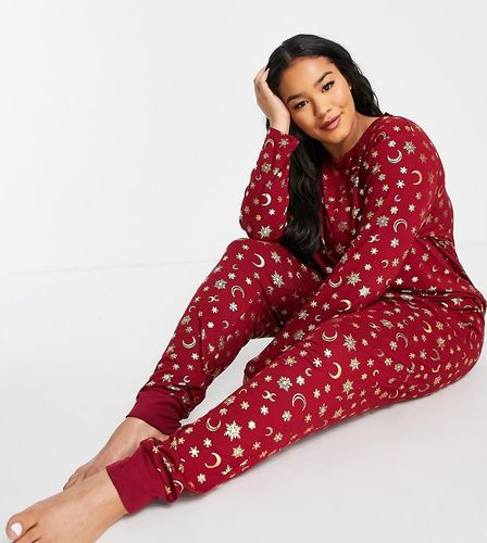 Curve - Pyjama avec top manches longues et jogger imprimé céleste en polyester - Lie-de-vin et doré - BURGUNDY - Chelsea Peers - Modalova