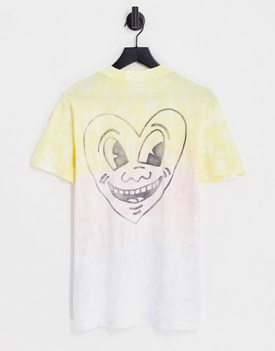 Pride Capsule Keith Haring - T-shirt effet tie-dye avec imprimé caur au dos - Abercrombie & Fitch - Modalova