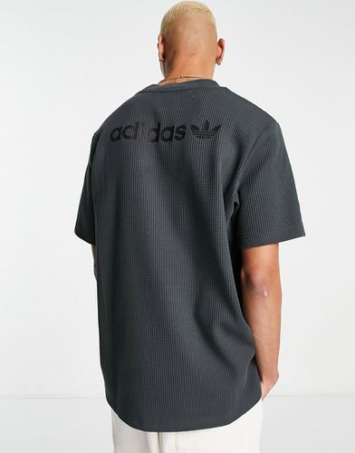 Tonal Textures - T-shirt en tissu gaufré avec logo au dos - Adidas Originals - Modalova