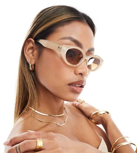 X ASOS - Mensa - Lunettes de soleil à monture ail de chat - transparent - Aire - Modalova