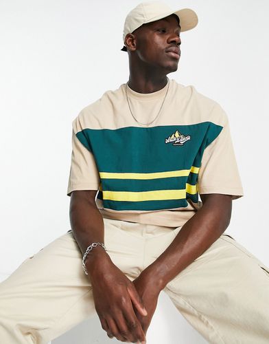 ASOS DESIGN - T-shirt oversize color block à imprimé montagne - Beige et vert - Asos Design - Modalova