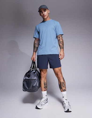 Icon - Short de sport 18 cm en tissu à séchage rapide avec poches zippées - foncé - Asos 4505 - Modalova