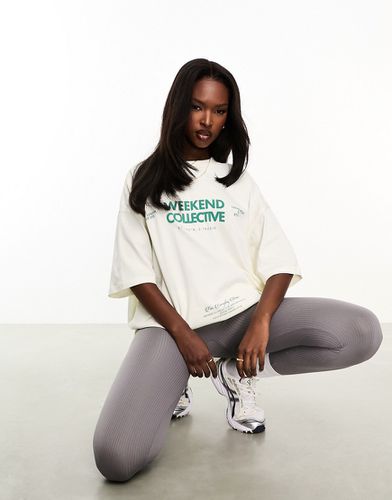 T-shirt oversize à imprimé graphique - Écru et vert - Asos Weekend Collective - Modalova