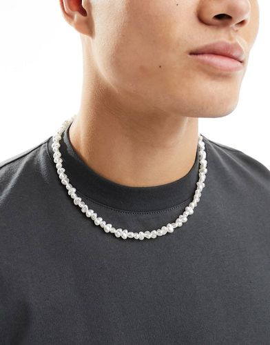 Collier de perles nacrées fantaisie - Asos Design - Modalova