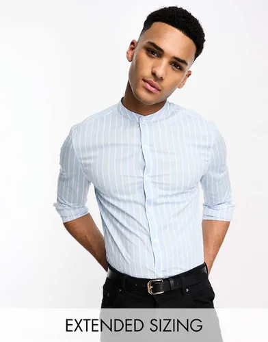 Chemise ajustée à col grand-père et larges rayures - clair - Asos Design - Modalova