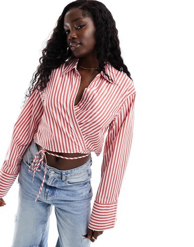 Chemise cache-caur à rayures - Rouge et blanc - Asos Design - Modalova