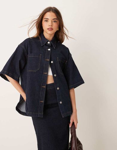 Chemise coupe carrée en denim - Indigo - Asos Design - Modalova