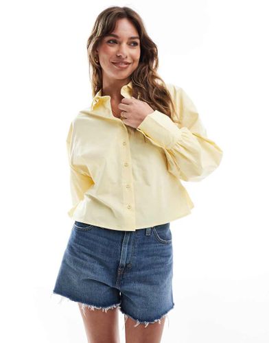 Chemise courte cintre  la taille en popeline - Babeurre - Asos Design - Modalova