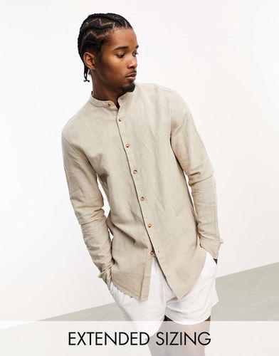 Chemise classique en lin avec col grand-père - Taupe - Asos Design - Modalova