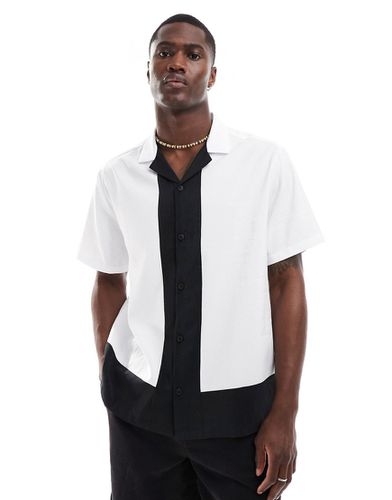 Chemise oversize avec empiècements noirs contrastants - cassé - Asos Design - Modalova
