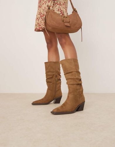 Chosen - Santiags souples en sudine - Taupe - Asos Design - Modalova