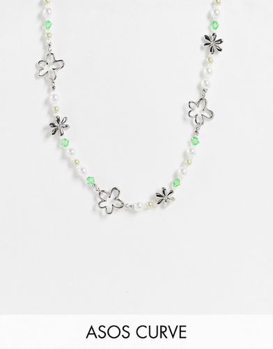 Curve - Collier de perles fantaisie avec breloques fleurs - ASOS DESIGN - Modalova