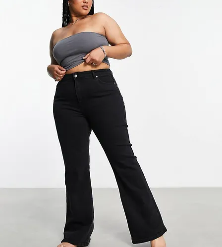 ASOS DESIGN Curve - Jean évasé - délavé - Asos Curve - Modalova