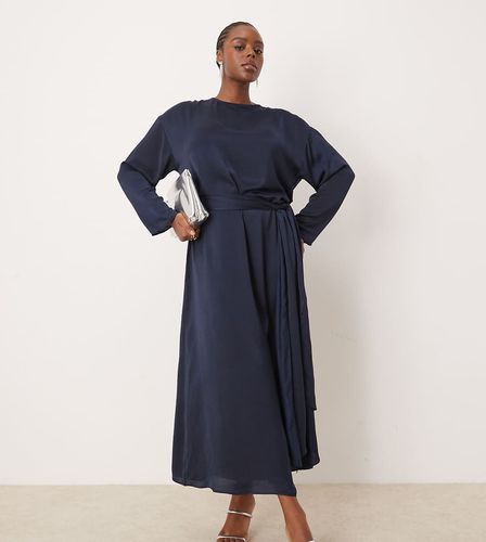 ASOS DESIGN Curve - Robe longue drapée et torsadée à la taille - Asos Curve - Modalova