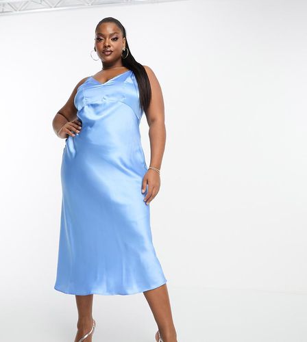 ASOS DESIGN Curve - Robe nuisette mi-longue en satin martelé avec bonnets montants - bleuet - Asos Curve - Modalova